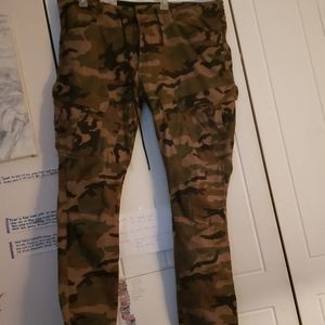 Smoke rise cargo pants